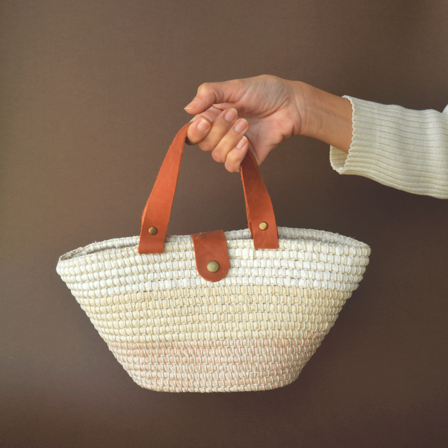 Kendaka- Mini Crochet Handbag